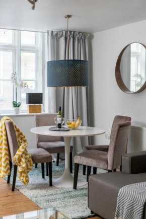 Square Mile Residences